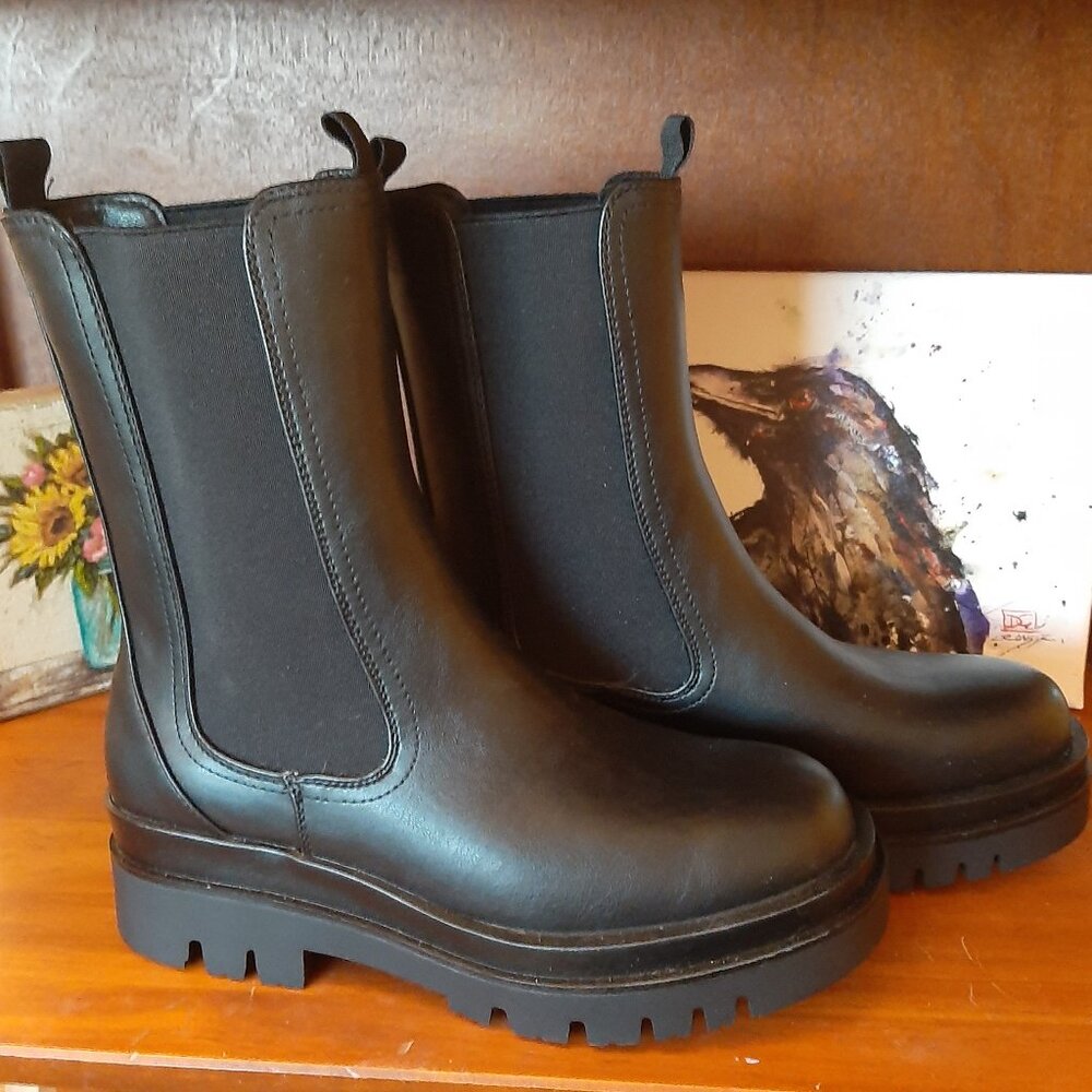 Chunky moto boots black leather